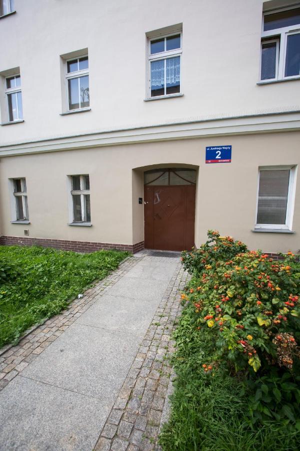 Obok Poczty Blisko Rynku Lejlighed Wałbrzych Eksteriør billede
